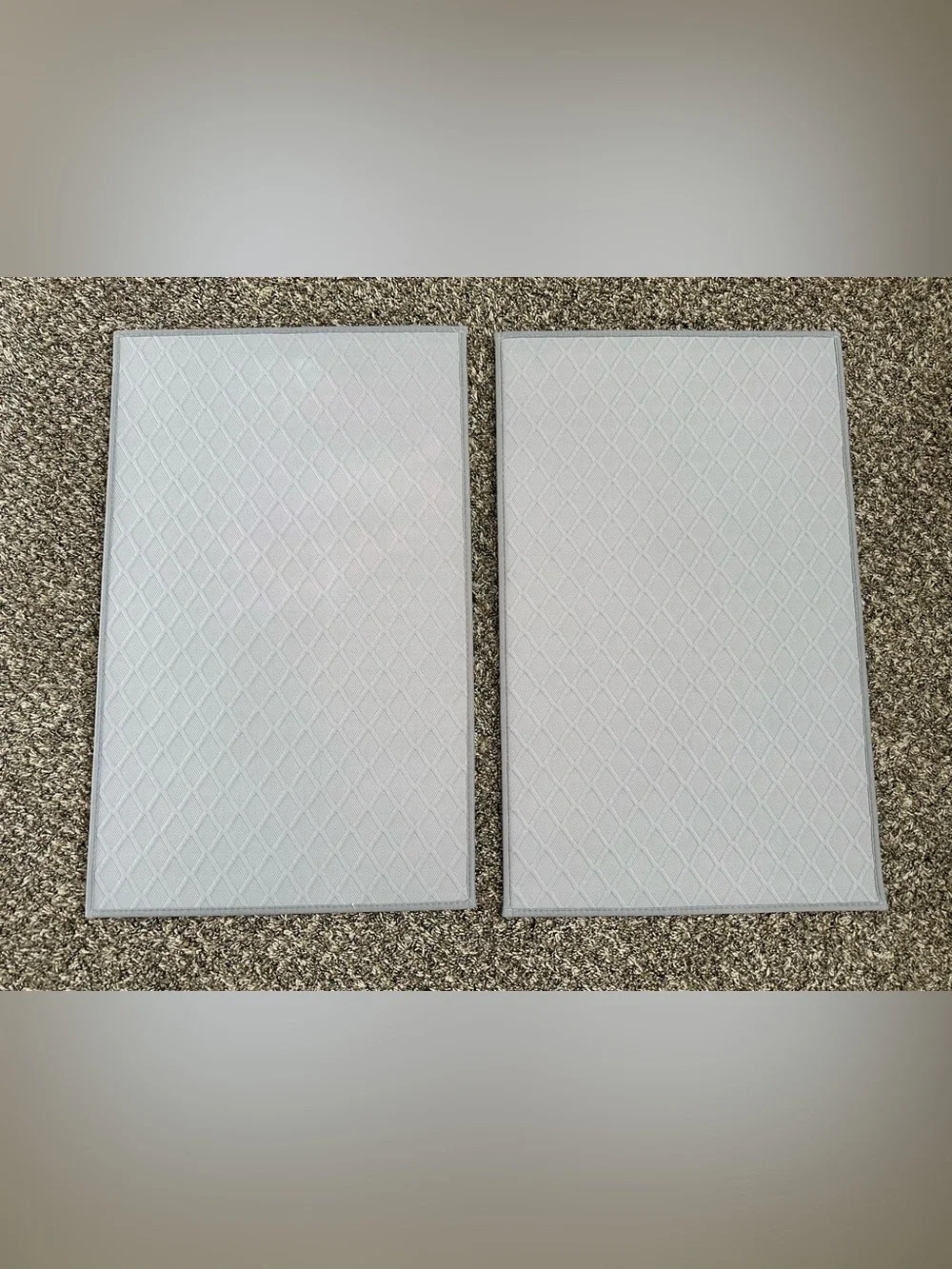 Ultra Thin Bathroom Rugs, Rubber Backed Bath Mats, Non Slip 17x28” (set of 2)